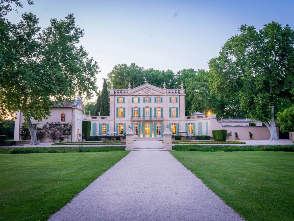 Chateau de Tourreau - @chateaudetourreau - South of France (9)