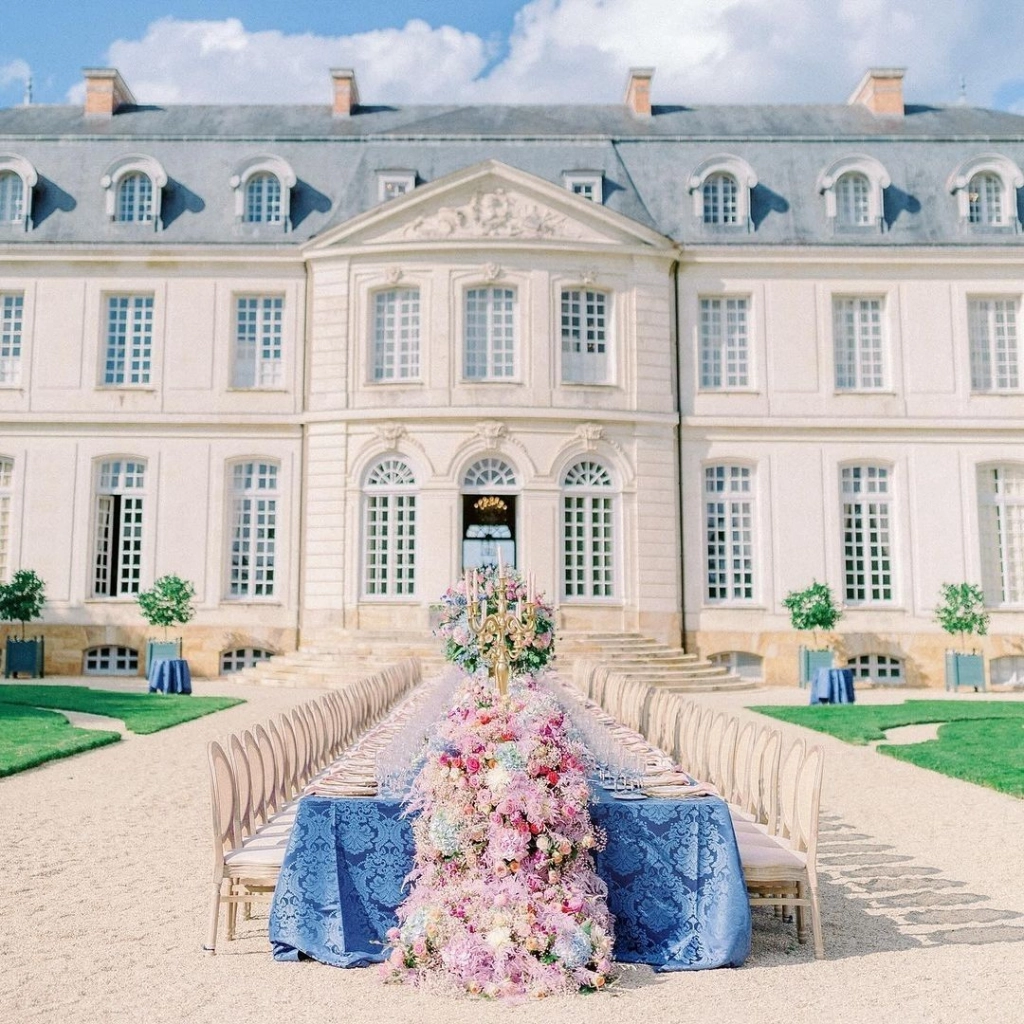 Château du Grand-Lucé - @chateaudugrandluce - Loire Valley