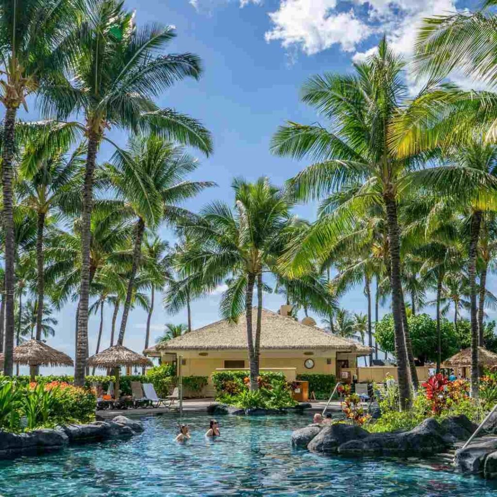 Hawaii - The 5 Best Destination Wedding Locations